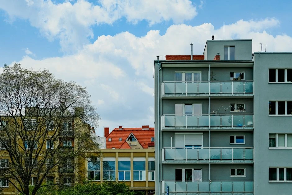 «Сталінки» знову в ціні: чому старі квартири дорожчають швидше за нові